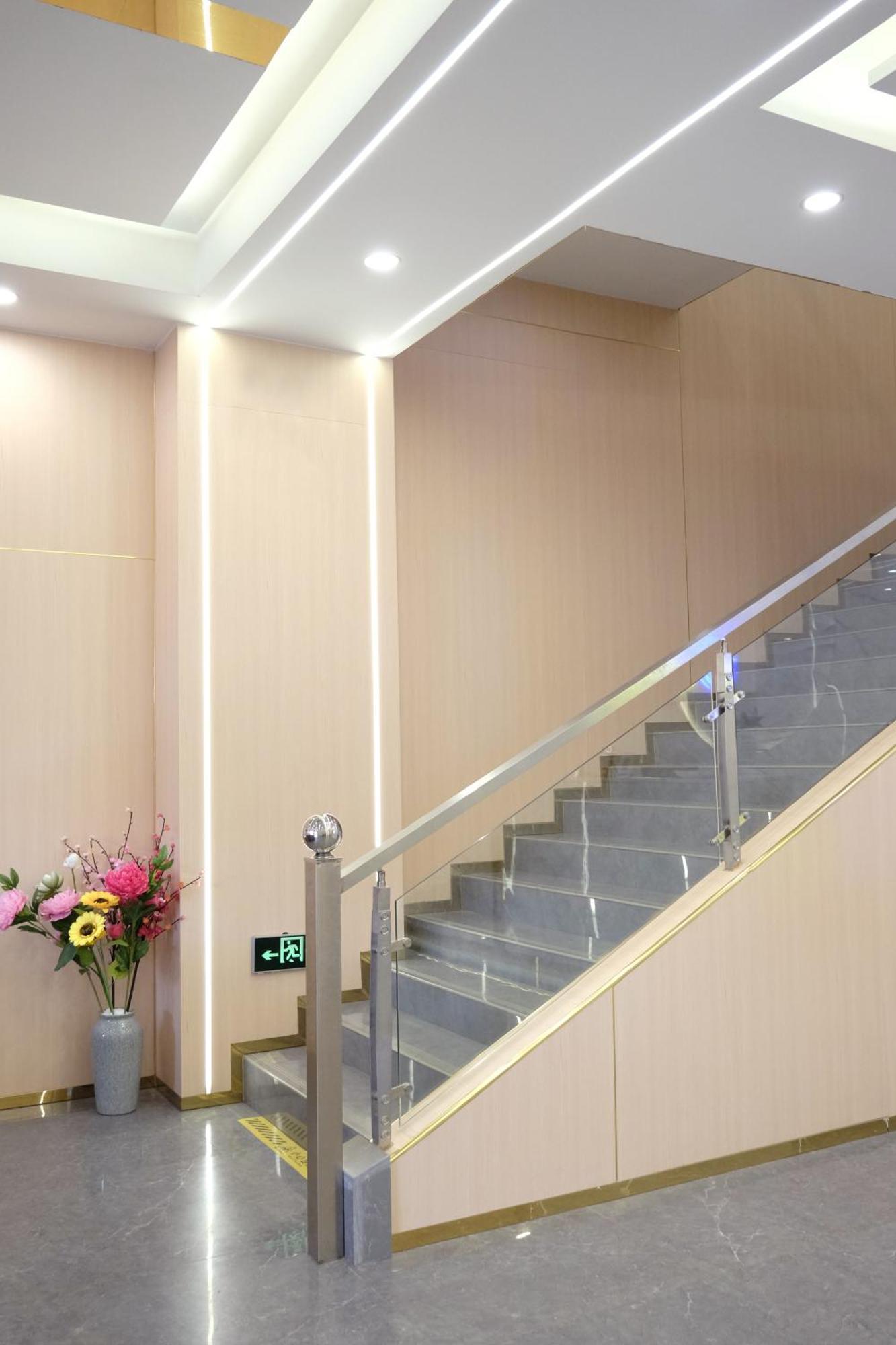 Huahang Hotel - Guangzhou Baiyun International Airport - Free Airport Shuttle Bus Kültér fotó